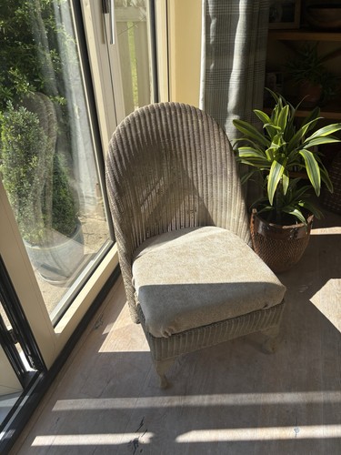 Painted soft grey gold lloyd - painted,