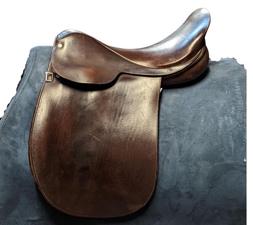 Lovatt ricketts show - lovatt, /