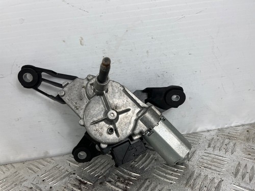 2010 toyota yaris wiper - 2010,