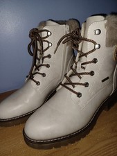 LADIES BOOTS DeichmannSize