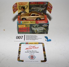 Corgi 261 James Bond Aston