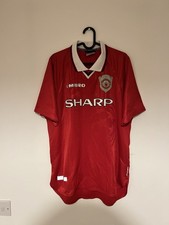 Manchester United 1999 Champions League One Star Home Football Shirt, Large