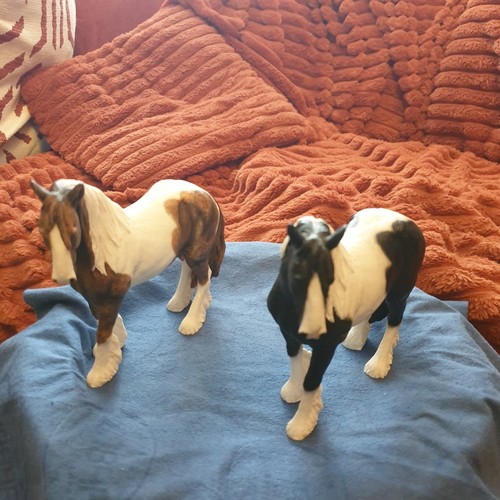 Cob horse ornament - , piebald