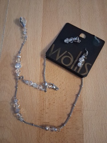Wallis necklace and earrings - necklace,