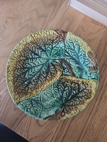 Cabbage leaf plates - leaf,