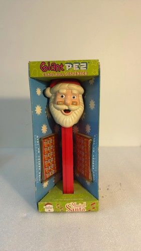 Vintage 2002 giant pez - giant,
