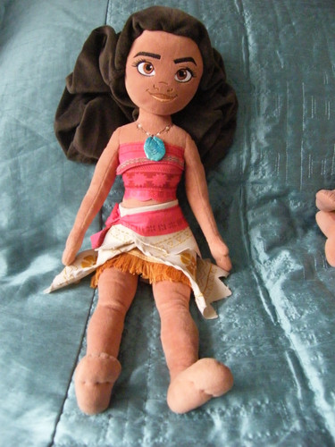 Disney store moana plush - disney, 19"