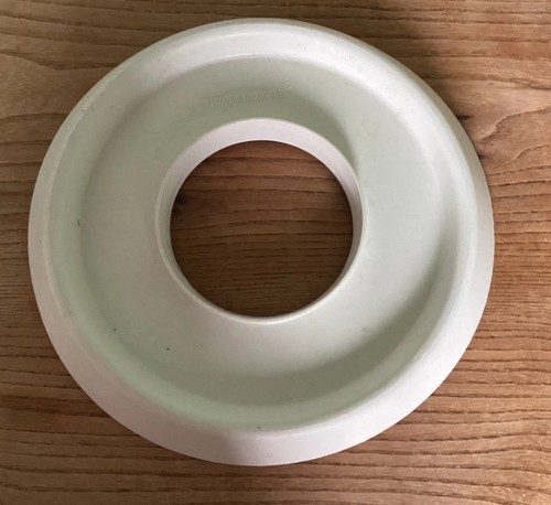 Tupperware lid mixing bowl - mixing,