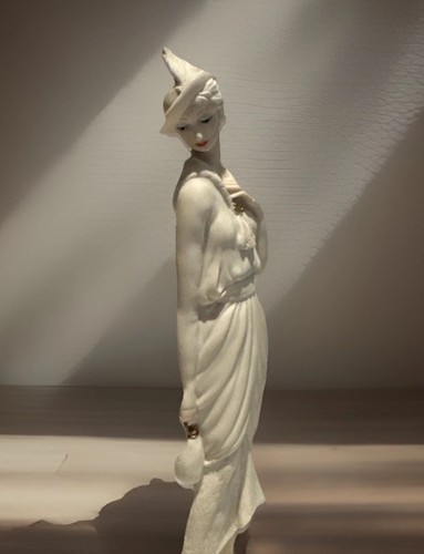Beautiful giuseppe armani lady - beautiful,