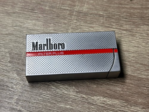 Marlboro vintage gas lighter - gas,