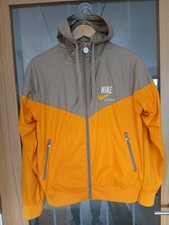 Vintage NIKE WINDRUNNER