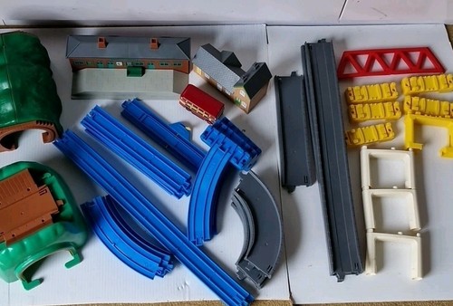 Thomas the tank engine tomy - tank,