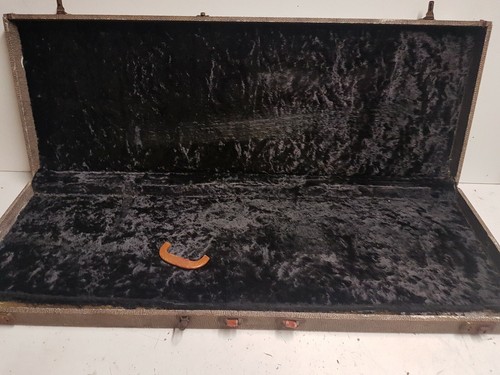 1962 selmer croc case - croc, for