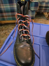 DR. MARTENS Pascal 8 Eye Boots