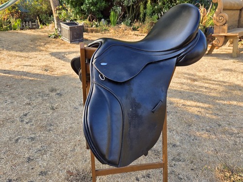 Thorogood saddle black 17 - thorogood, saddle,