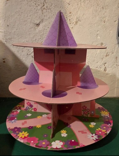 Princess castle pink cardboard - castle,