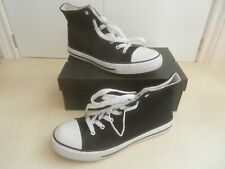 Deichmann Victory Vty Black Canvass High Top Shoes Size 7 Worn once inside