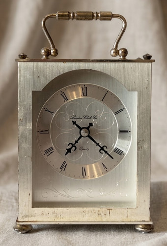 Working vintage london clock - london,