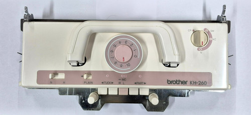 Brother knitting machine - knitting,