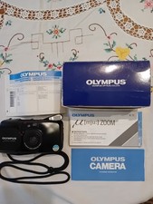 OLYMPUS MJU ZOOM CAMERA WITH BOX IN STRUCTIONS FULLY WORKING.
