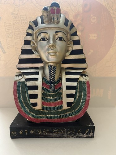 Egyptian bust tutankhamun - of,