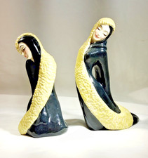 Blythe and Pensive Figurines