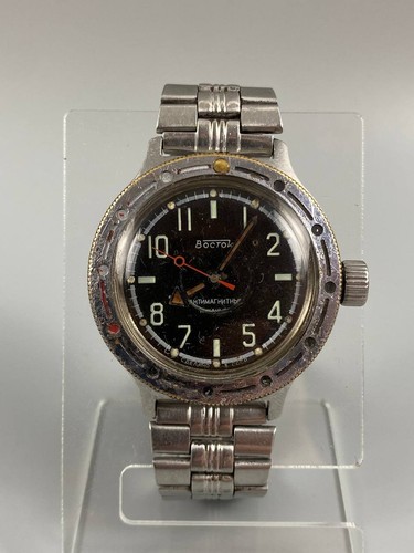 Vintage vostok amphibia 200m - vintage,