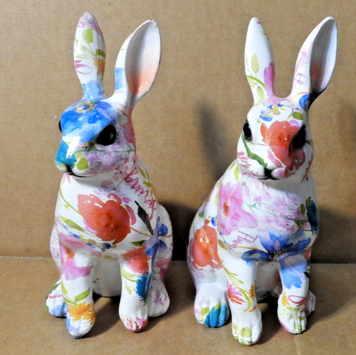 Paper mache rabit - mache',