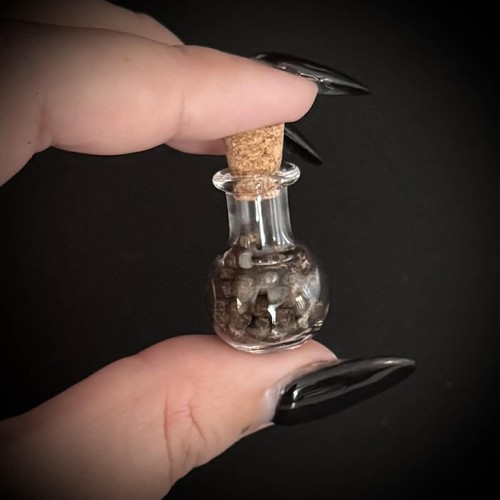 Empty black beauty stick - beauty,