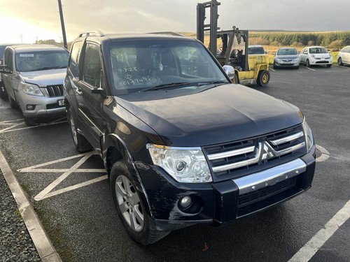 2008 mitsubishi shogun mk4 2 - 2008, 3.2