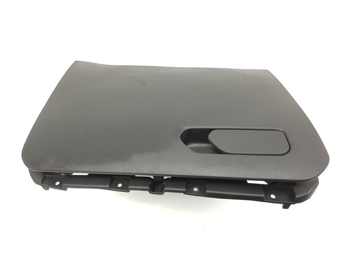 735617529 glove compartment