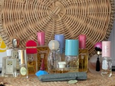 Selection Of 13 Vintage Parfumes L'aimant Coty, Elizabeth Arden, Yardley, Avon