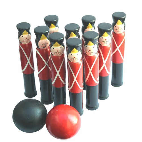 Vintage wooden solider - 10,
