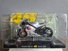Valentino rossi yamaha - valentino,