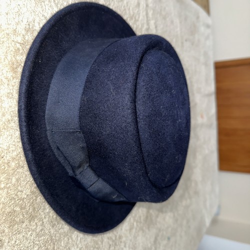 Fedora type felt hat - felt,