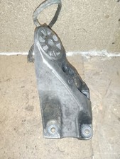 AUDI Q7 ENGINE MOUNT