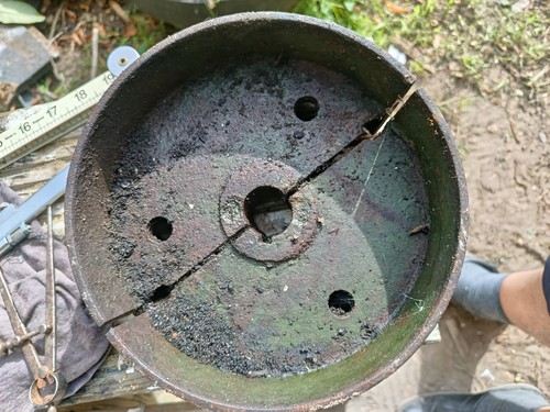 Cast split flat belt pulley - cast,