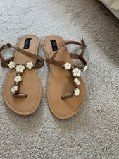 wide fit strappy sandals