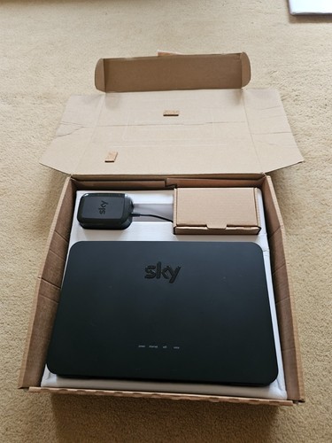 Sky broadband router 2 - router, hub