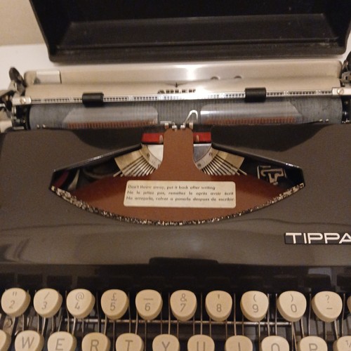 Adler tippa with hard - adler,