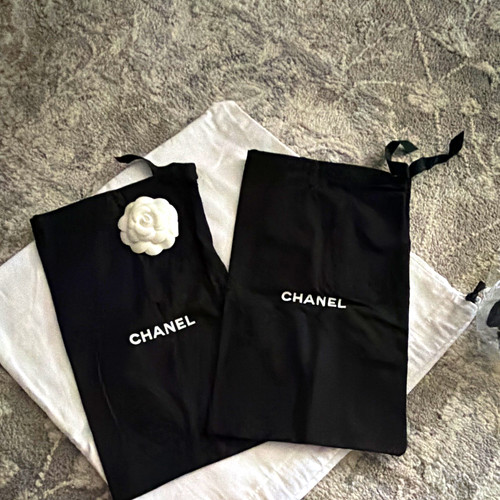 Chanel black white solid - black/white,