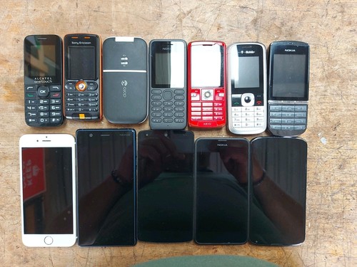 Job lot mobile phones - of,