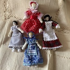 4 Shoulder Head Dolls