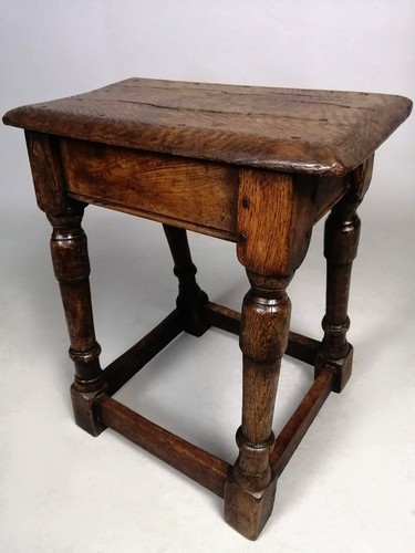 Queen anne oak - elm, joint