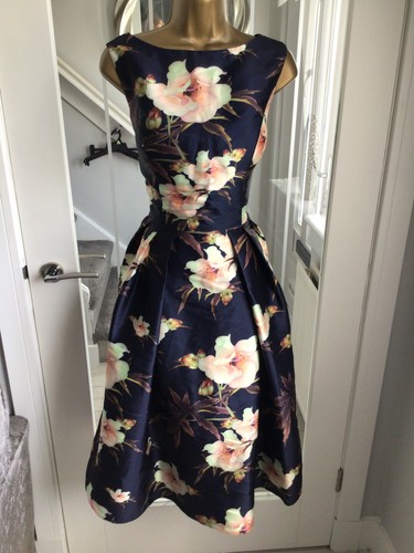 Stunning chi london dress - chi,