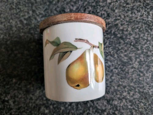 Royal worcester porcelain - royal,