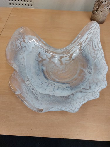 Clear glass display bowl - clear,