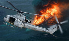 PKTM05118 Trumpeter 1:35 Scale US Marines Bell UH-1Y Venom Utility Helicopter