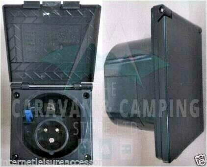 Mains hook inlet socket - hook, up