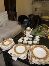 Vintage Lynns Fine China  Gold